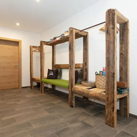 Zeller By Interhome Apartmán *